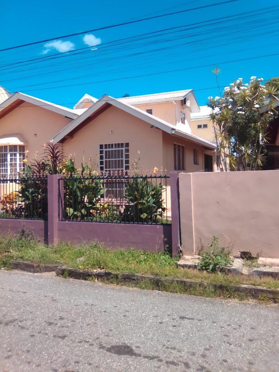 Puertas Al Mundo Apartment Maraval Luaran gambar